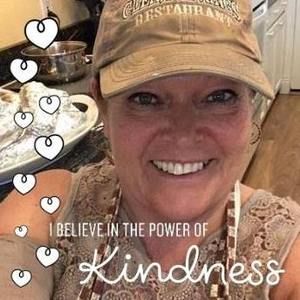 Meet your Posher, Debra